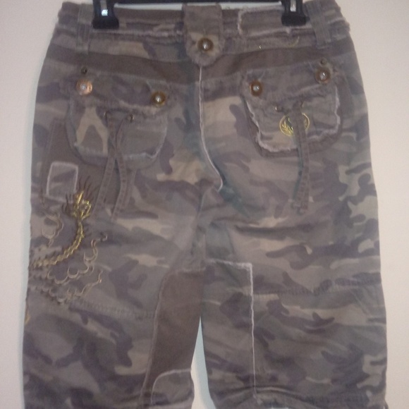 Never Worn No Tags - Picture 2 of 3